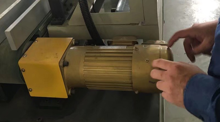 永坤電機：齒輪減速機直齒輪與斜齒輪優缺點？